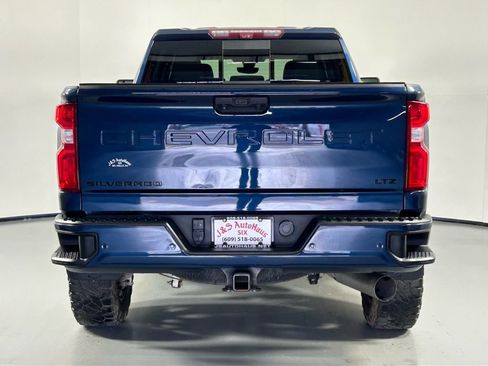 Used 2021 Chevrolet Silverado 2500 LTZ w/ LTZ Plus Package image 6