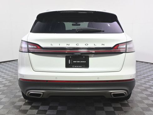 Used 2023 Lincoln Nautilus Reserve w/ Equipment Group 201A AWD/4WD image 5