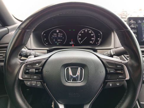Used 2020 Honda Accord Sport image 10