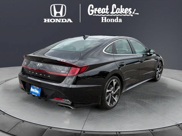 Used 2023 Hyundai Sonata SEL Plus w/ Preferred Accessory Package FWD image 6