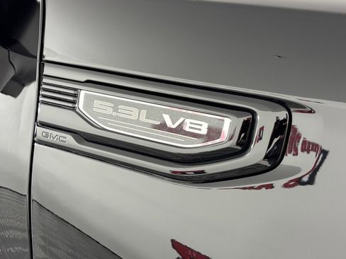 Used 2024 GMC Sierra 1500 Elevation w/ Elevation Premium Package image 10