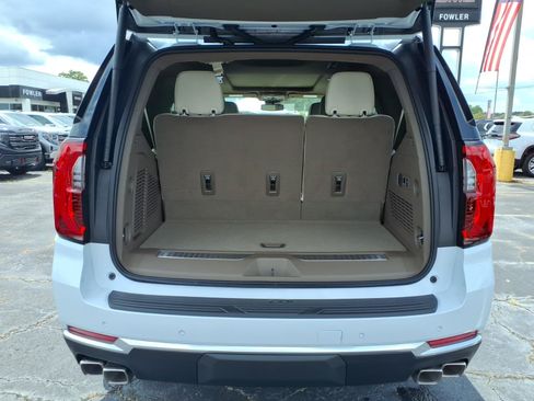 New 2026 GMC Yukon Denali w/ Sun & Power Step Package RWD image 6