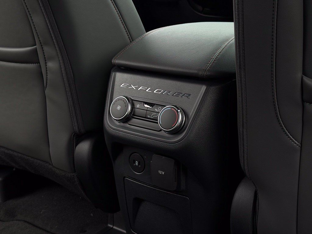 New 2027 Ford Explorer Active w/ Active Comfort Package AWD/4WD image 19