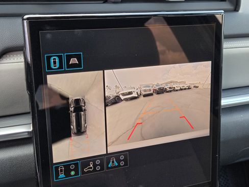 New 2025 GMC Terrain Elevation w/ Technology Package II image 12