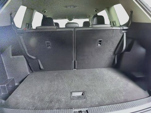 Used 2024 Volkswagen Atlas SE FWD image 28
