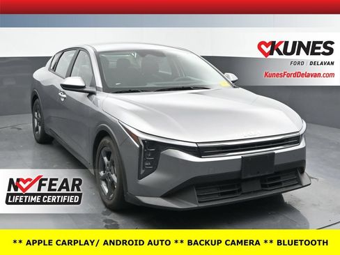 Used 2025 Kia K4 FWD image 1