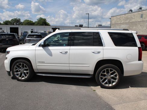 Used 2020 Chevrolet Tahoe Premier AWD/4WD image 4