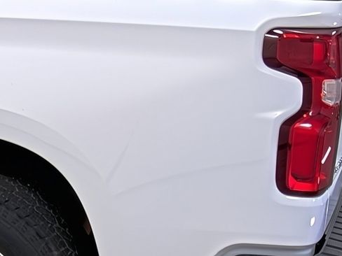 Used 2024 Chevrolet Silverado 1500 LTZ w/ Z71 Off-Road Package AWD/4WD image 10