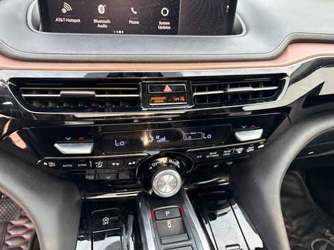 Used 2022 Acura MDX SH-AWD w/ Technology Package image 16
