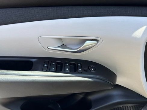 Used 2023 Hyundai Tucson SEL w/ Convenience Package FWD image 5