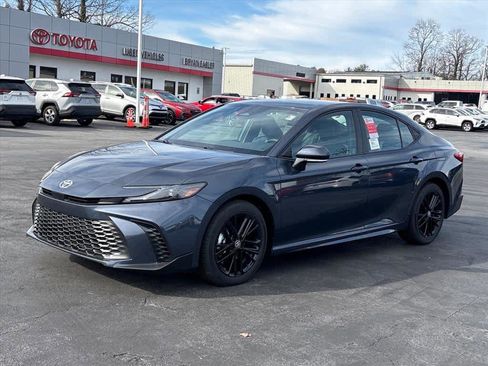 New 2026 Toyota Camry SE image 26