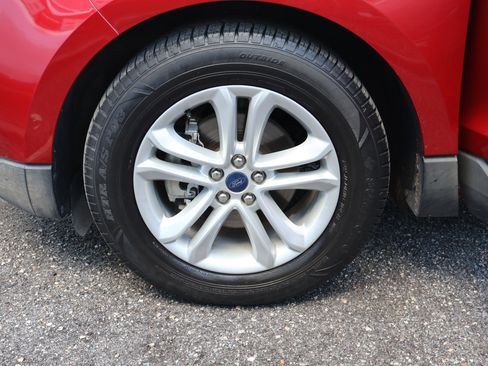 Used 2020 Ford Edge SEL w/ Convenience Package image 13