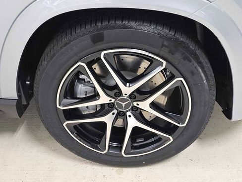 New 2026 Mercedes-Benz GLE 53 AMG 4MATIC Coupe image 9