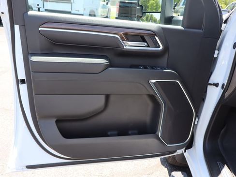 Used 2024 Chevrolet Silverado 3500 LT w/ All Star Edition AWD/4WD image 19
