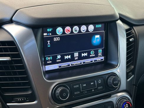 Used 2020 Chevrolet Suburban Premier image 24