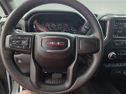 Used 2023 GMC Sierra 1500 Pro w/ Pro Value Package image 12