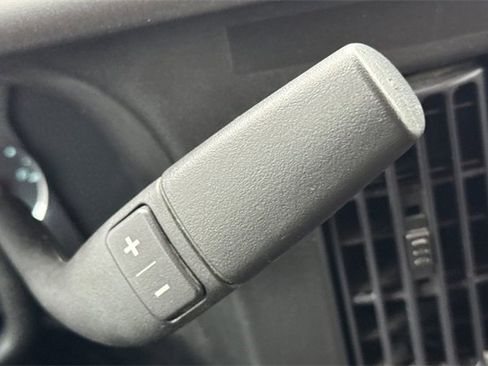 Used 2023 GMC Savana 2500 w/ Driver Convenience Package image 28