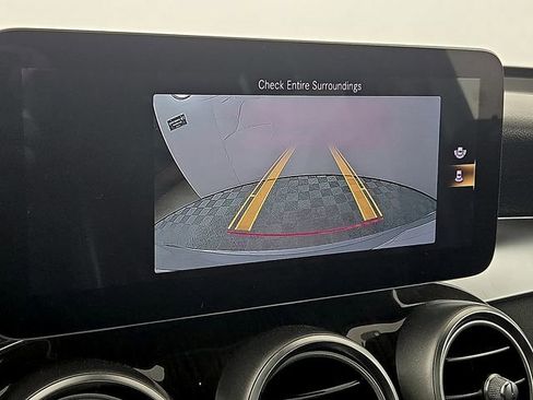 Used 2020 Mercedes-Benz GLC 300 image 20