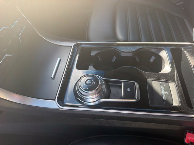 Used 2020 Ford Edge SEL w/ Convenience Package AWD/4WD image 7