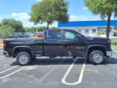New 2025 Chevrolet Silverado 2500 LT w/ Safety Package image 3