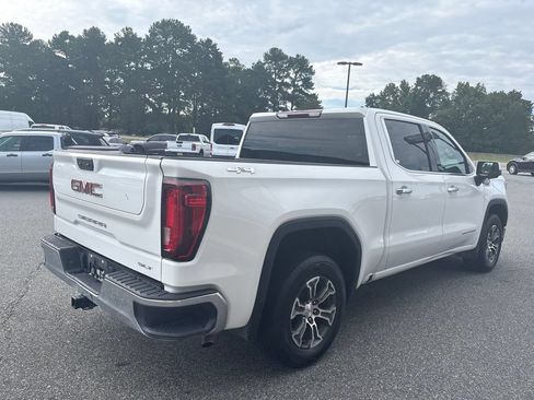 Used 2025 GMC Sierra 1500 SLT AWD/4WD image 10