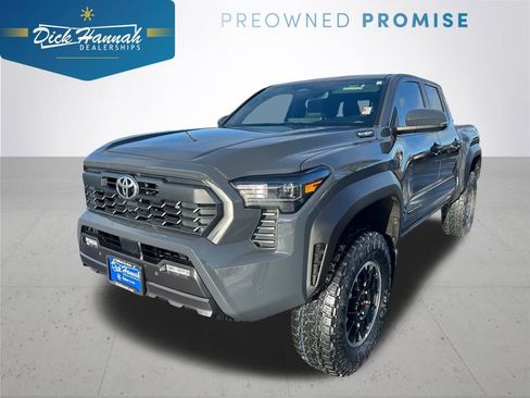 Used 2025 Toyota Tacoma TRD Off-Road w/ TRD Off Road Upgrade Package image 1