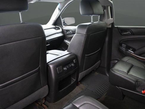 Used 2018 Chevrolet Tahoe LT AWD/4WD image 11