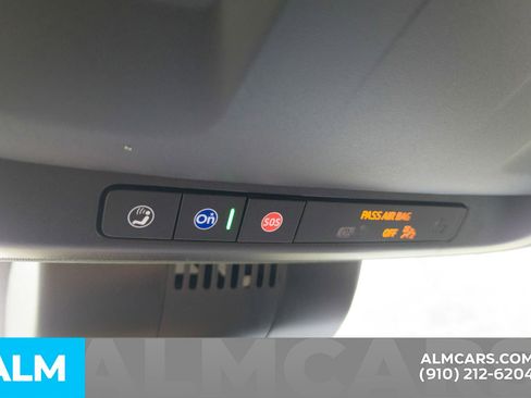 Used 2025 Chevrolet Tahoe LT AWD/4WD image 36