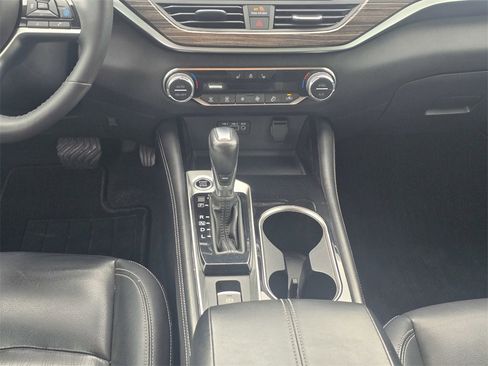 Used 2022 Nissan Altima 2.5 SL image 16