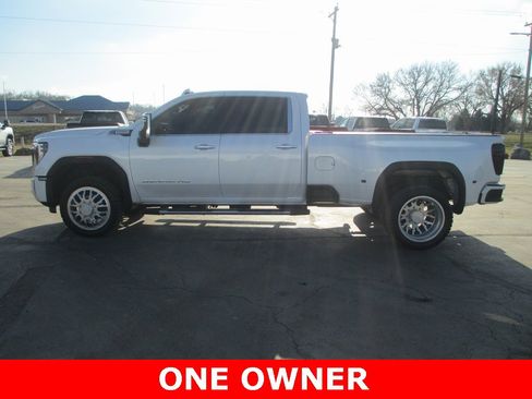 Used 2024 GMC Sierra 3500 Denali w/ Denali Reserve Package image 9