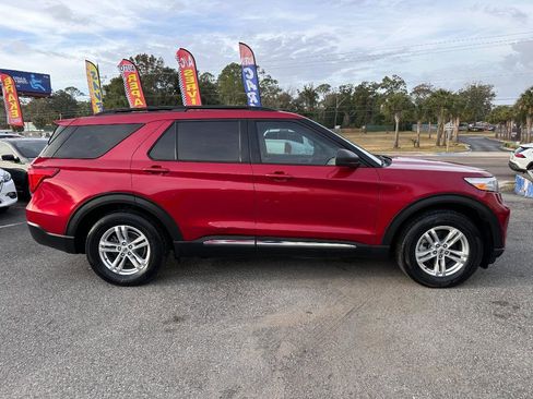 Used 2015 Ford Transit Connect XLT image 4