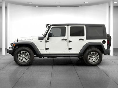 Used 2018 Jeep Wrangler Unlimited Rubicon w/ Connectivity Group
