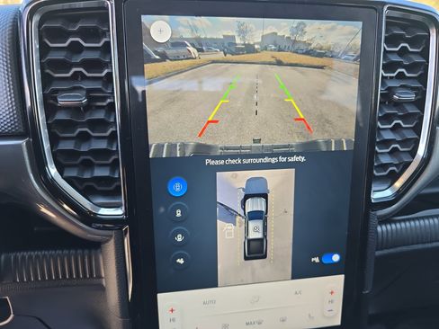 Used 2024 Ford Ranger XLT w/ Technology Package image 23