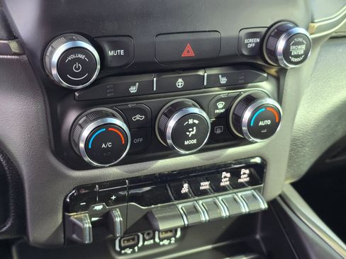 Used 2020 RAM 1500 Sport w/ Level 2 Equipment Goup w/2_L image 19