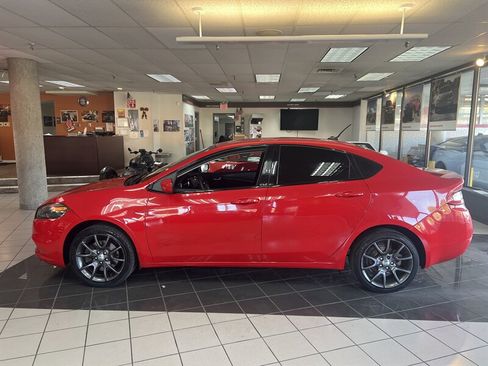 Used 2016 Dodge Dart SE w/ Convenience Group image 2