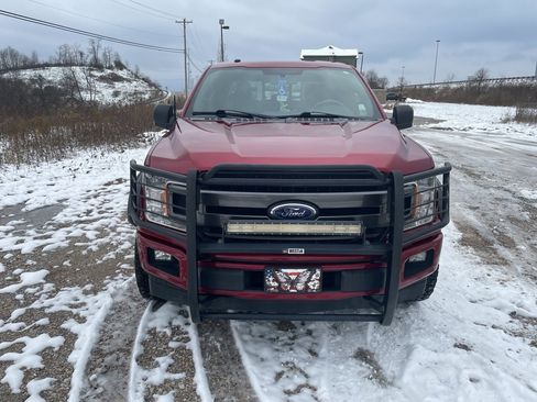 Used 2018 Ford F150 XLT w/ Equipment Group 302A Luxury image 2