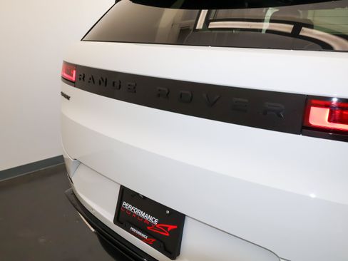 Used 2024 Land Rover Range Rover Sport Dynamic SE AWD/4WD image 48