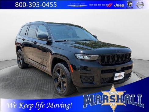 Used 2023 Jeep Grand Cherokee L Laredo AWD/4WD image 1