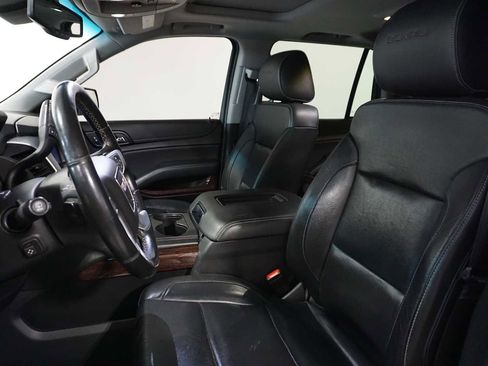 Used 2019 GMC Yukon SLT image 11