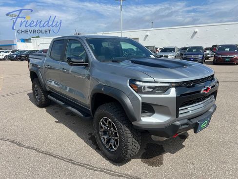 Certified 2025 Chevrolet Colorado ZR2 w/ Technology Package AWD/4WD image 9