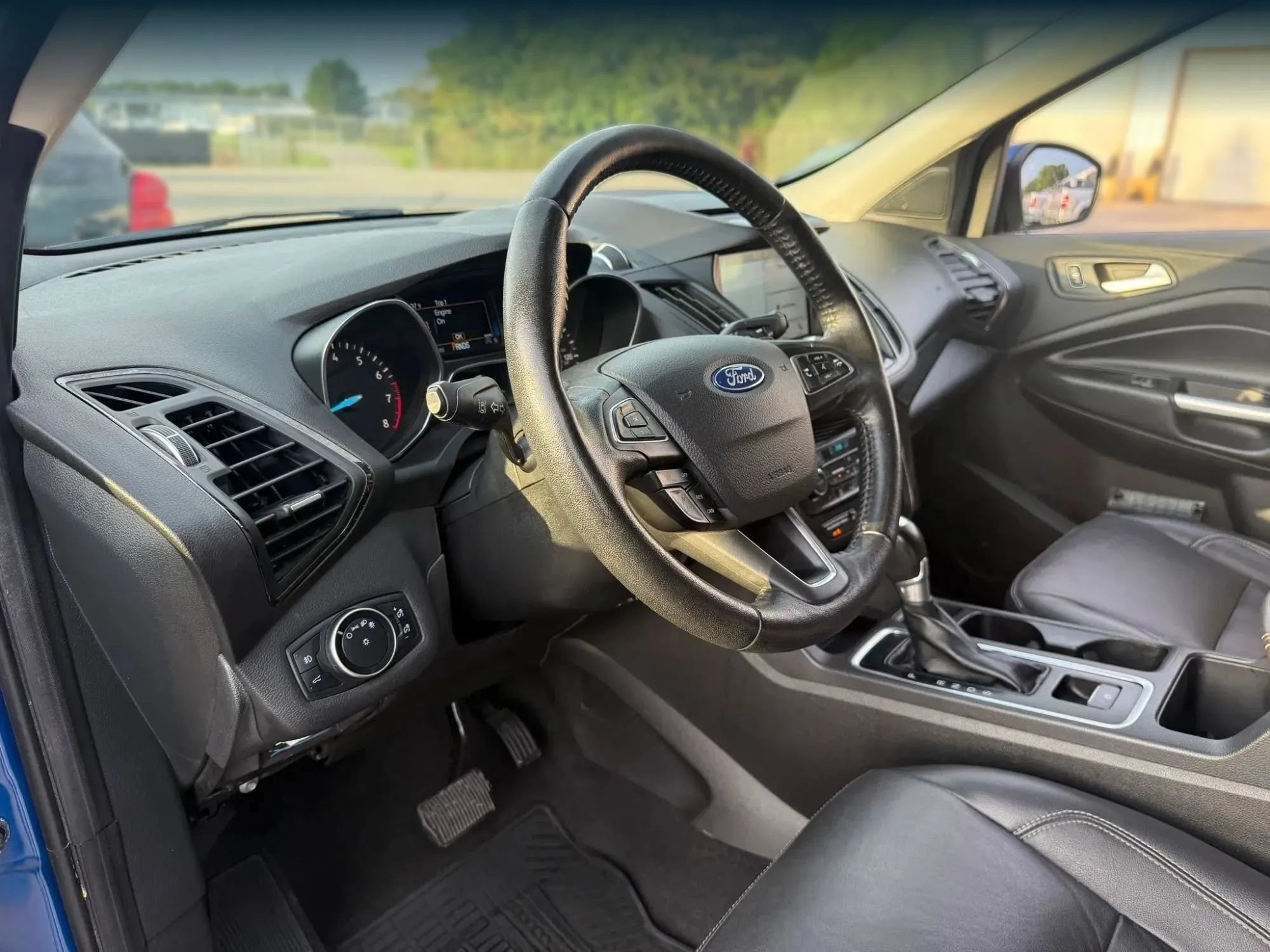 Used 2017 Ford Escape Titanium w/ Equipment Group 301A FWD image 17
