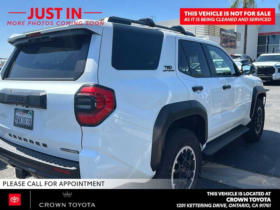 Used 2026 Toyota 4Runner TRD Off-Road AWD/4WD image 4