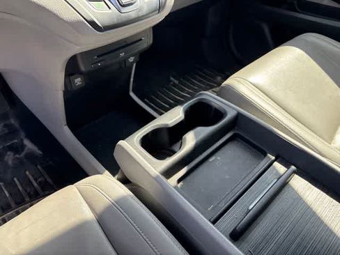 Used 2018 Honda Odyssey EX-L image 16