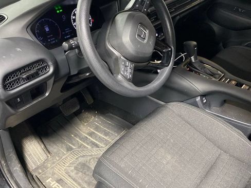 Used 2023 Honda HR-V LX image 8