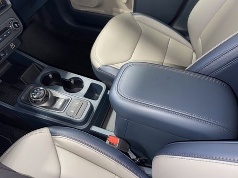 New 2025 Ford Maverick Lariat w/ 4K Tow Package image 21