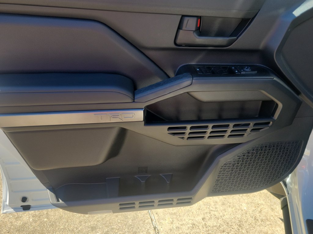 Certified 2026 Toyota 4Runner TRD Sport AWD/4WD image 12