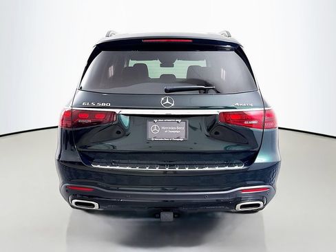 Used 2024 Mercedes-Benz GLS 580 4MATIC w/ Night Package image 6