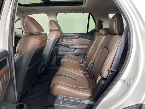 Certified 2023 Honda Pilot Elite image 26