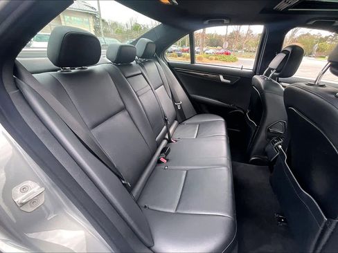 Used 2014 Mercedes-Benz C 250 Sedan image 21