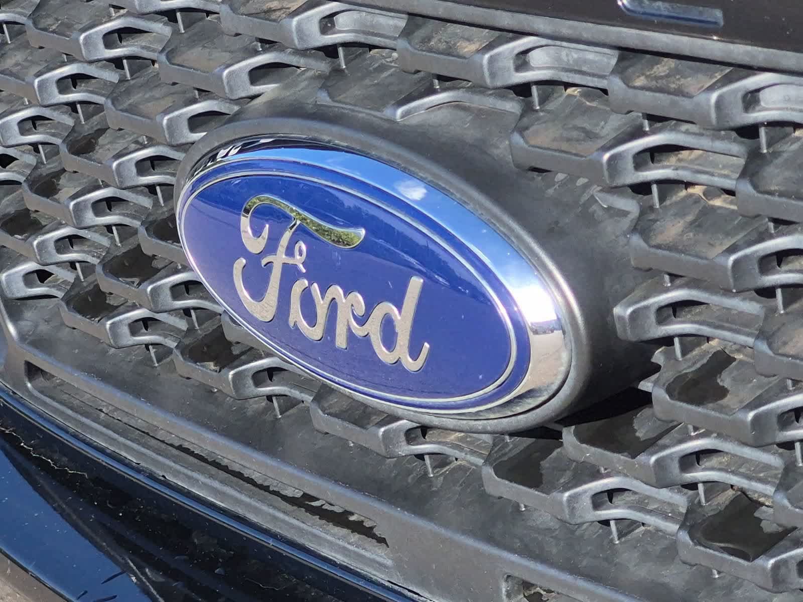 Used 2019 Ford Ranger XLT w/ Equipment Group 302A Luxury AWD/4WD image 12